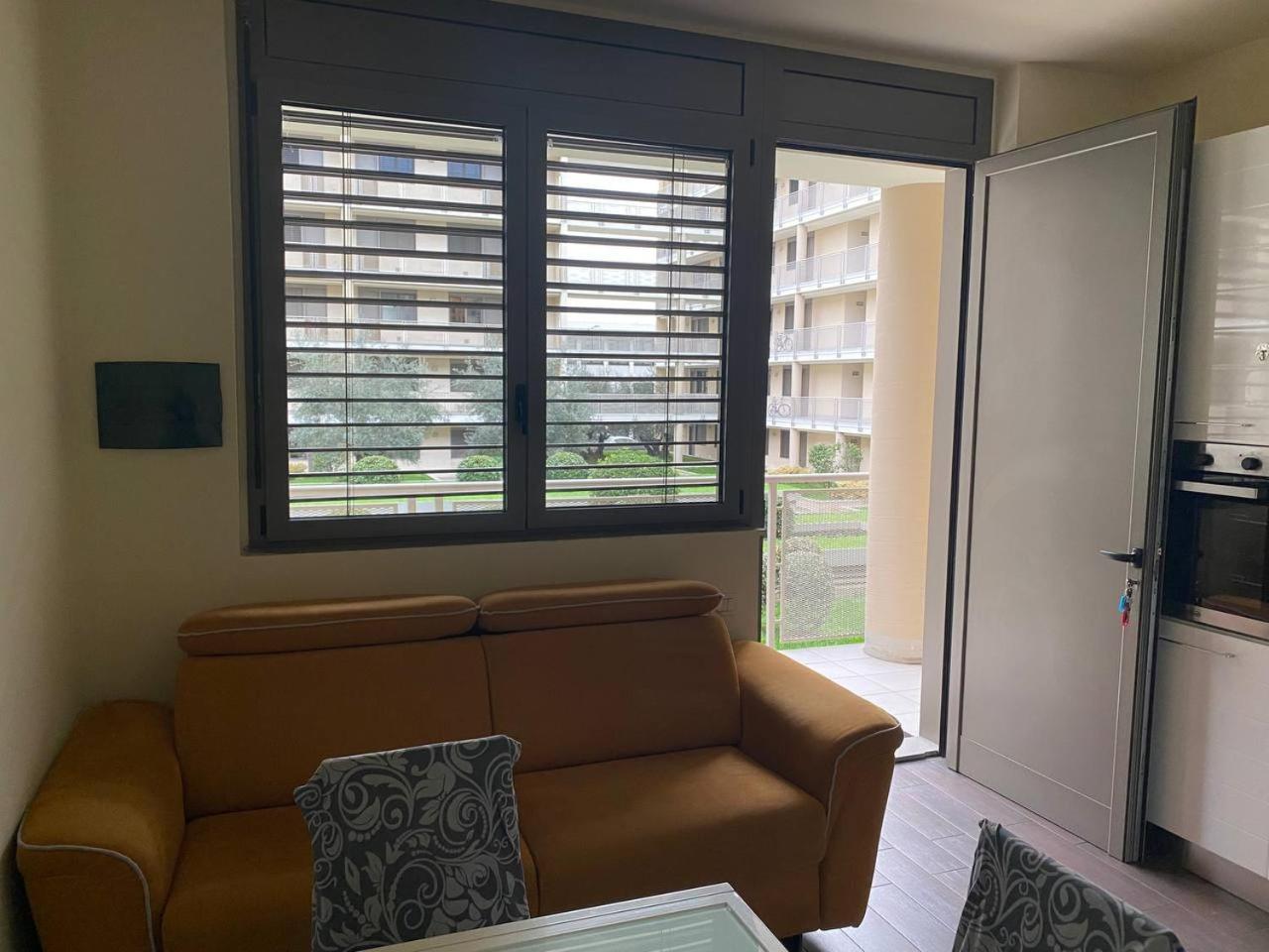 Appartamento Strategico E Comodo: Milano Bovisa Exterior photo